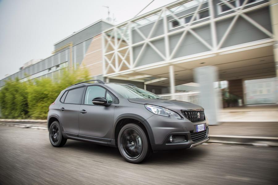  Peugeot 2008 Black Matt 2017 года  (фото 10 из 32)